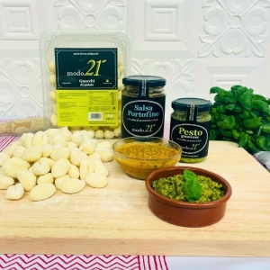 Kartoffel-Gnocchi, Portofino-Sauce und Pesto (x4 Portionen)