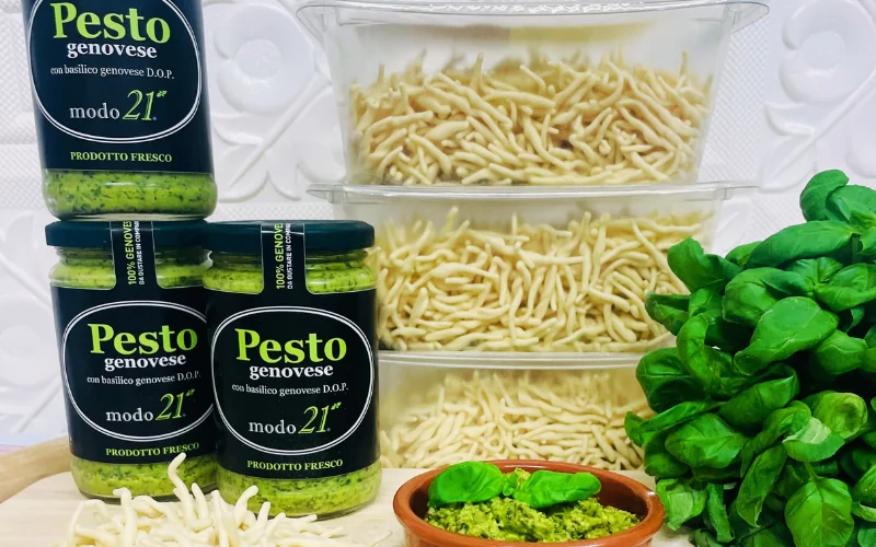 Trofie fresche e pesto genovese. Vendita online